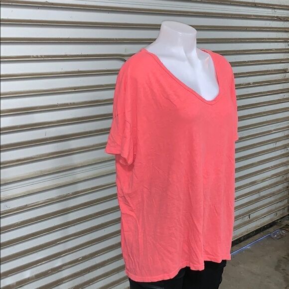 🛍️Universal Threads size XXL top - Picture 5 of 7